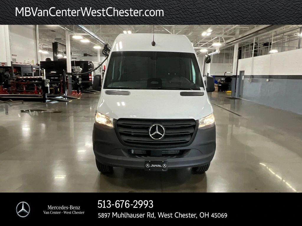 2026 Mercedes-Benz Sprinter 2500 144 WB's photo