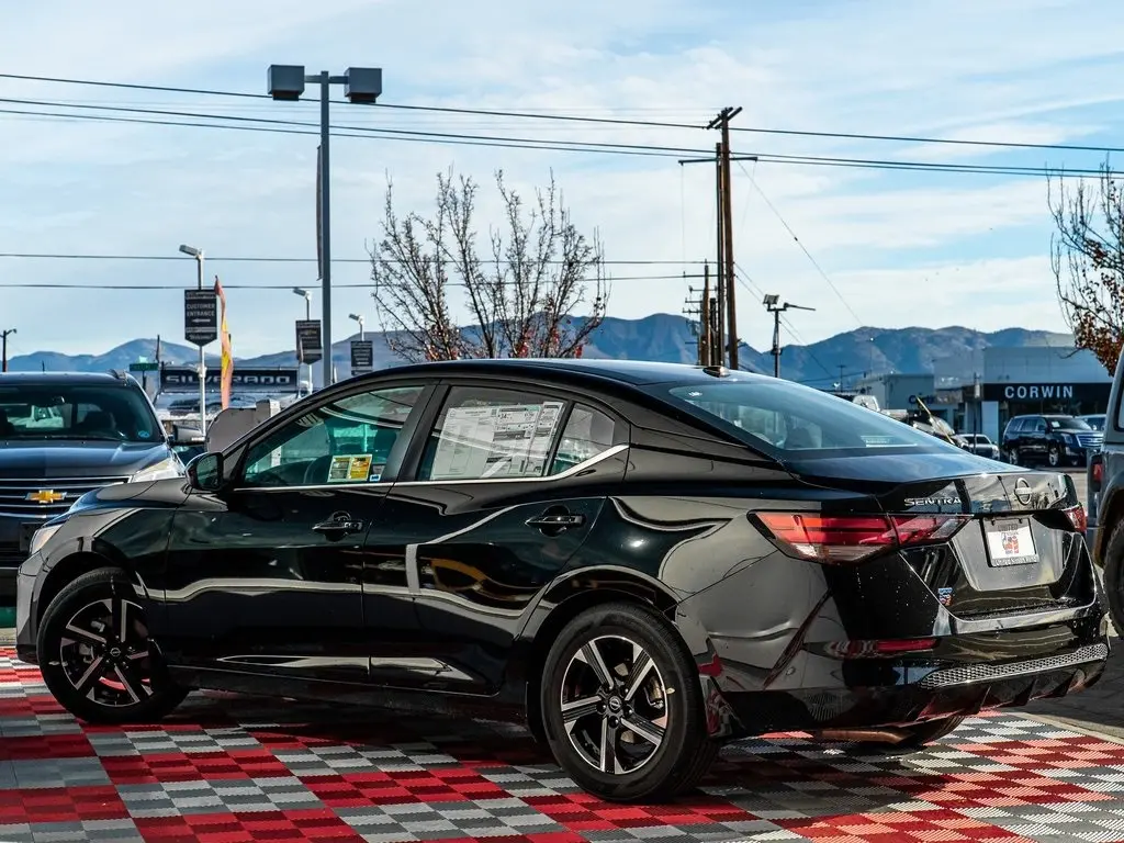 2025 Nissan Sentra SV photo 2
