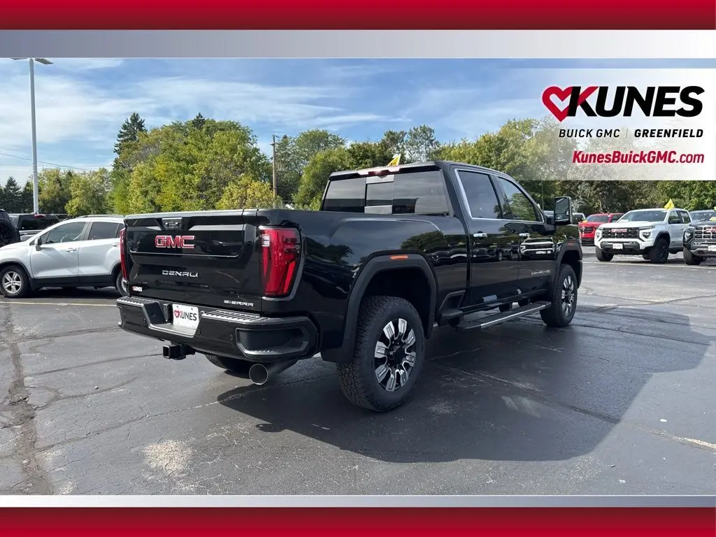 2025 Gmc Sierra 2500 HD Denali photo 2
