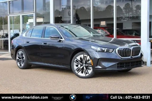 2026 BMW 5 Series 530i's photo