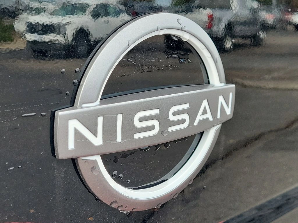 2025 Nissan Frontier SV - Photo 7