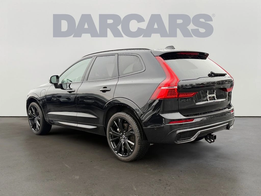 2024 Volvo - image 5