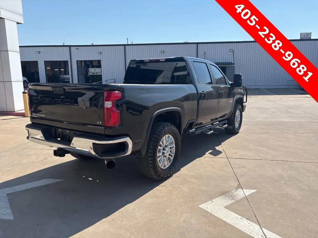 2024 Chevrolet Silverado 2500HD LT photo 3