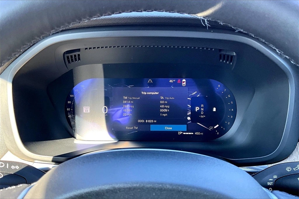 2026 Volvo - image 13