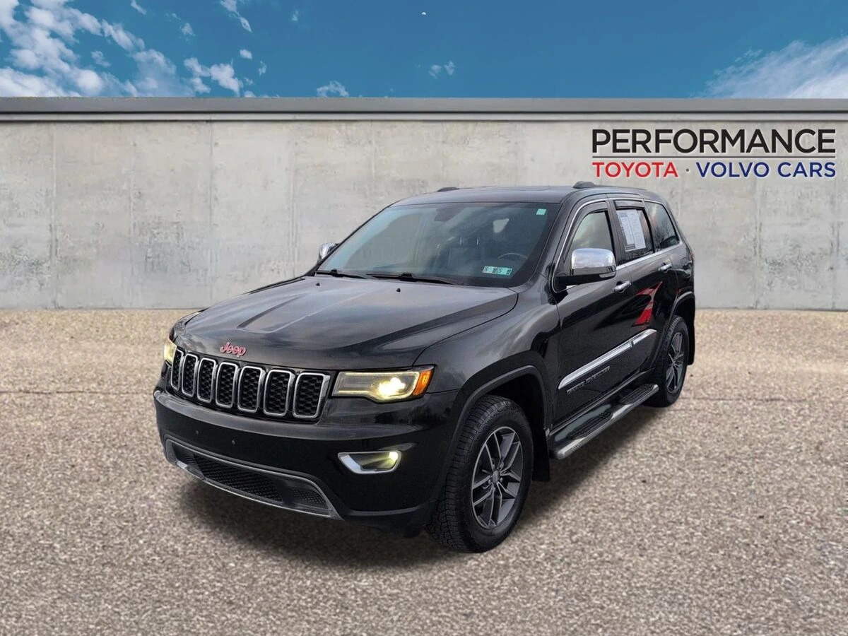 2018 Jeep Grand Cherokee Limited's photo