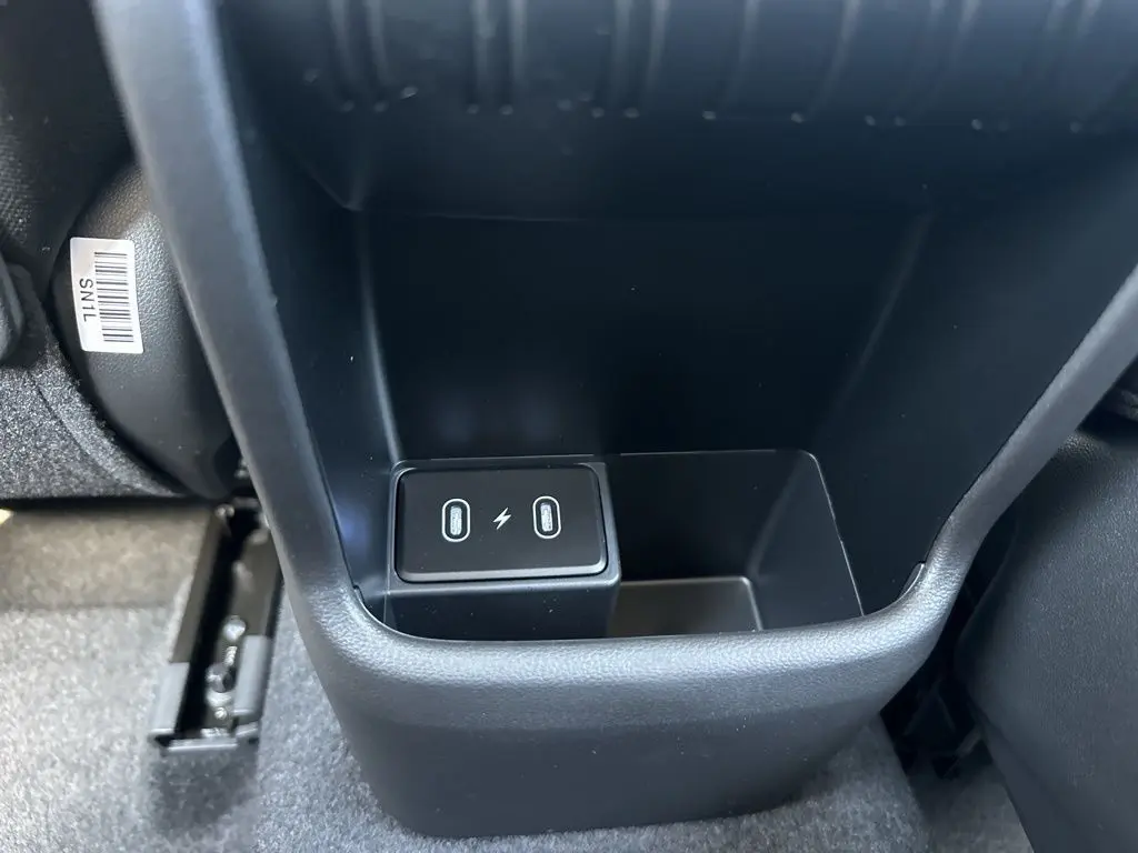 2026 Hyundai Kona SE photo 21