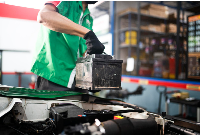  Signs Your Battery Needs Replacing in Hot Weather