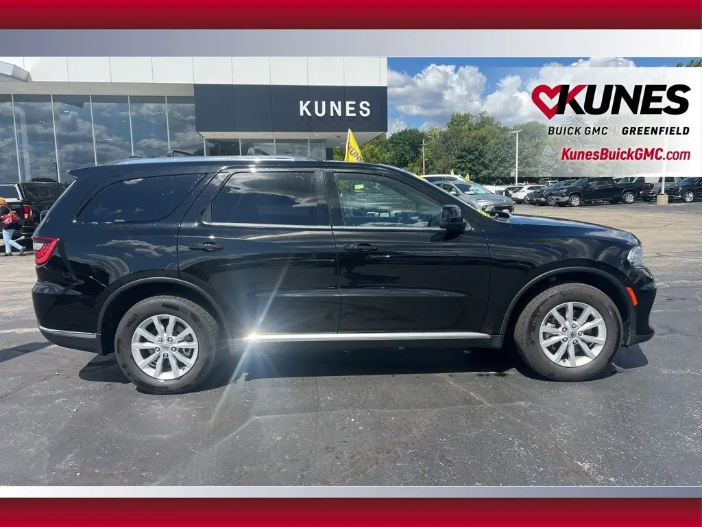 2024 Dodge Durango SXT photo 7