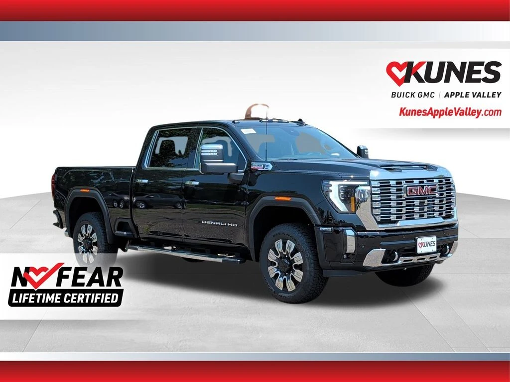 2026 GMC Sierra 4WD Crew Cab Standard Box Denali's photo