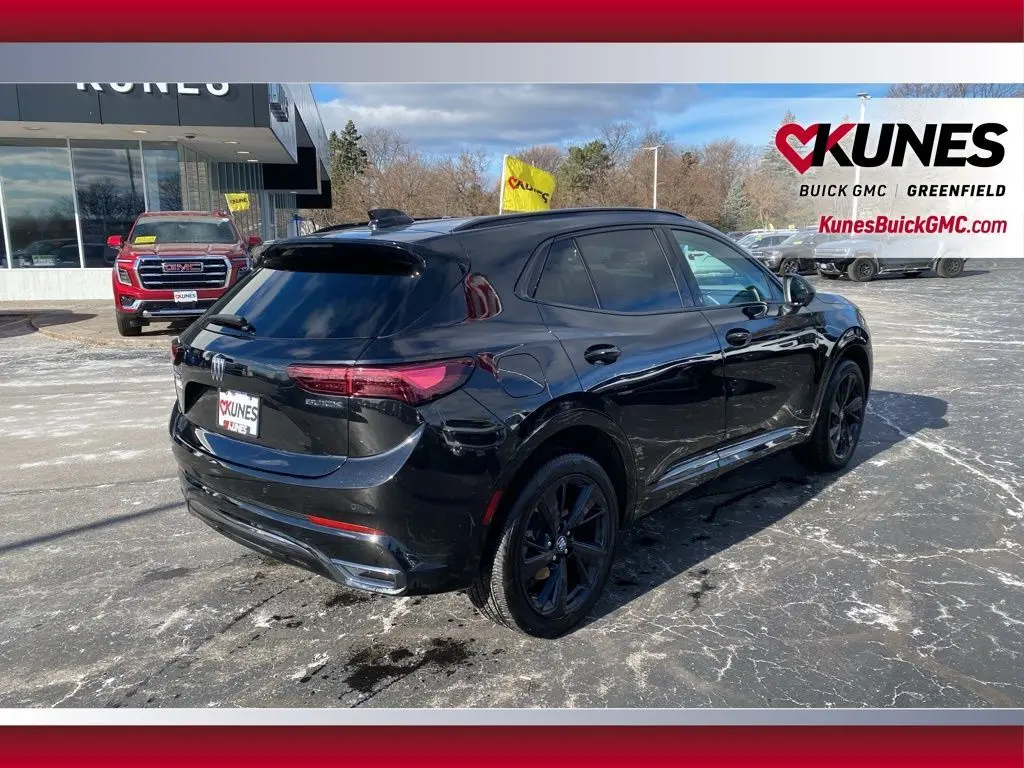 2024 Buick Envision Sport Touring photo 3