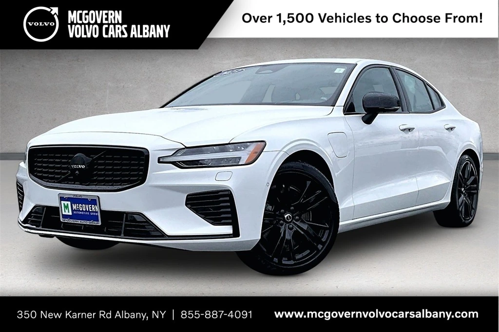 2023 Volvo - image 1