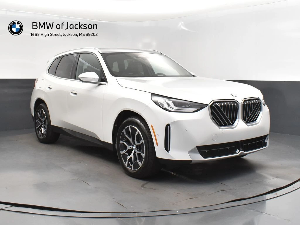 2025 BMW X3 30 XDRIVE's photo