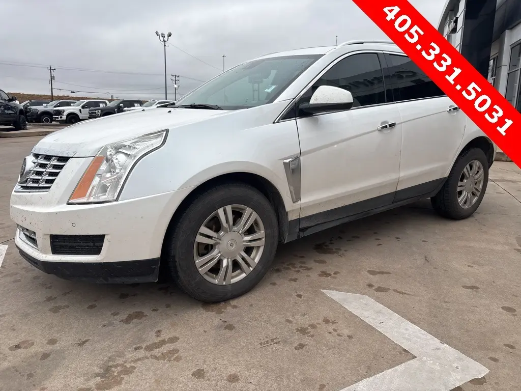 2016 Cadillac SRX Luxury photo 2