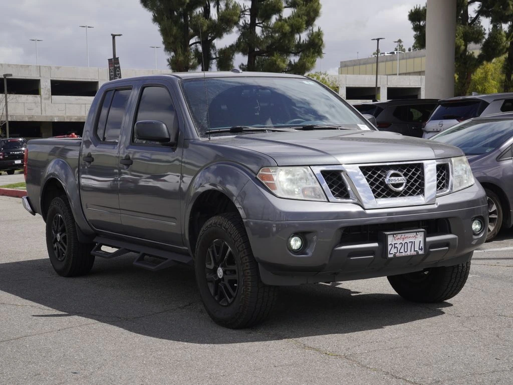 2016 Nissan Frontier 4.0 SV Crew Cab 4X2 AT SWB's photo