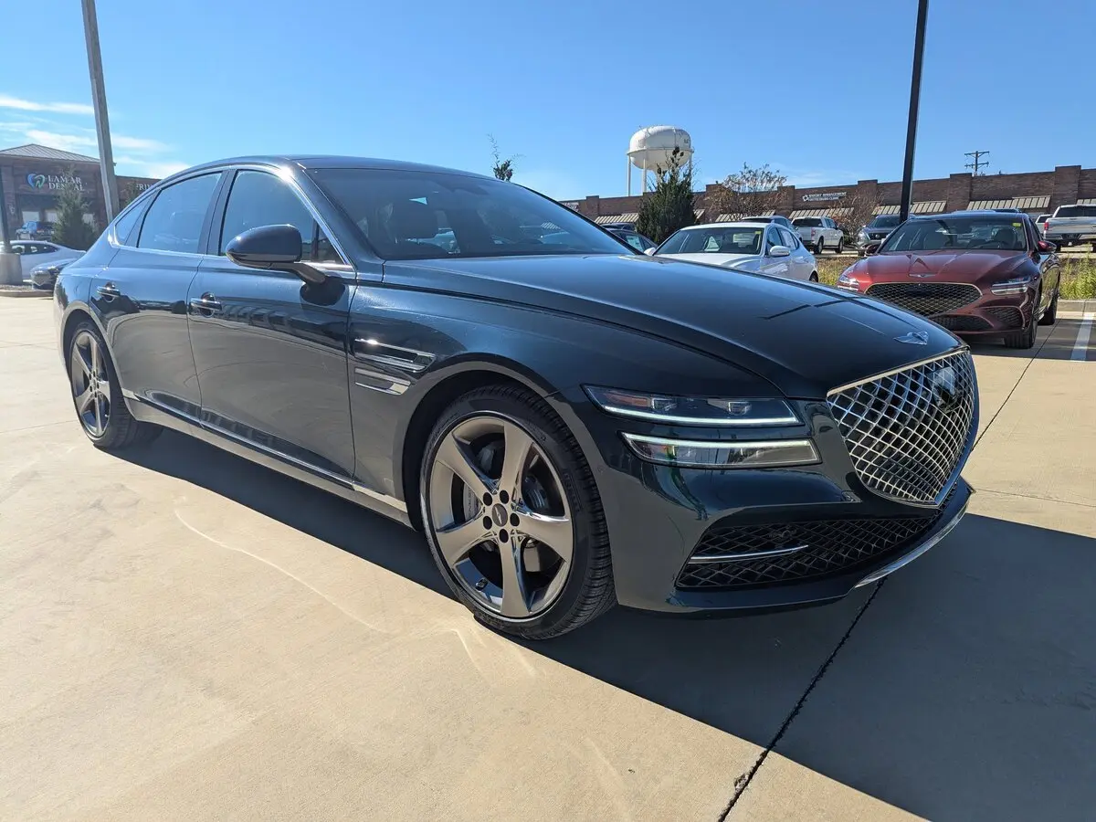 2021 GENESIS G80 Base's photo