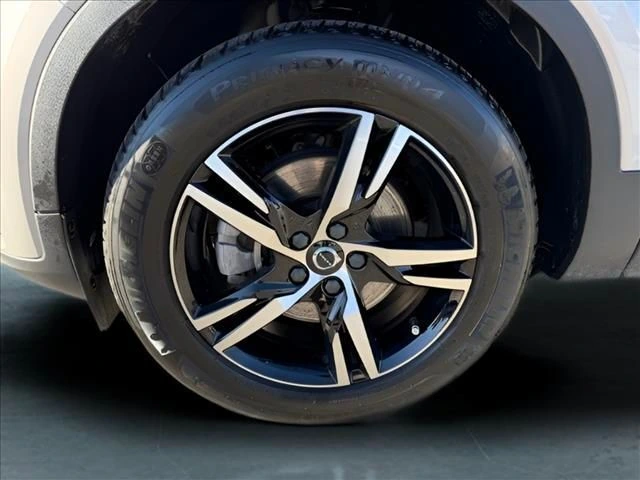 2023 Volvo - image 13