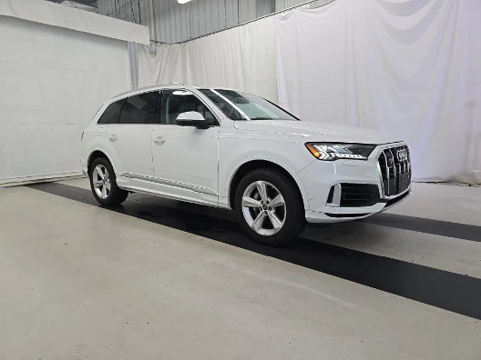 2023 Audi Q7 Premium Plus