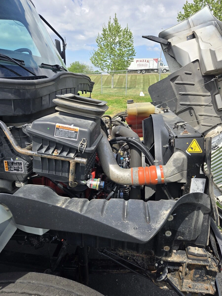 2021 International MV - image 10