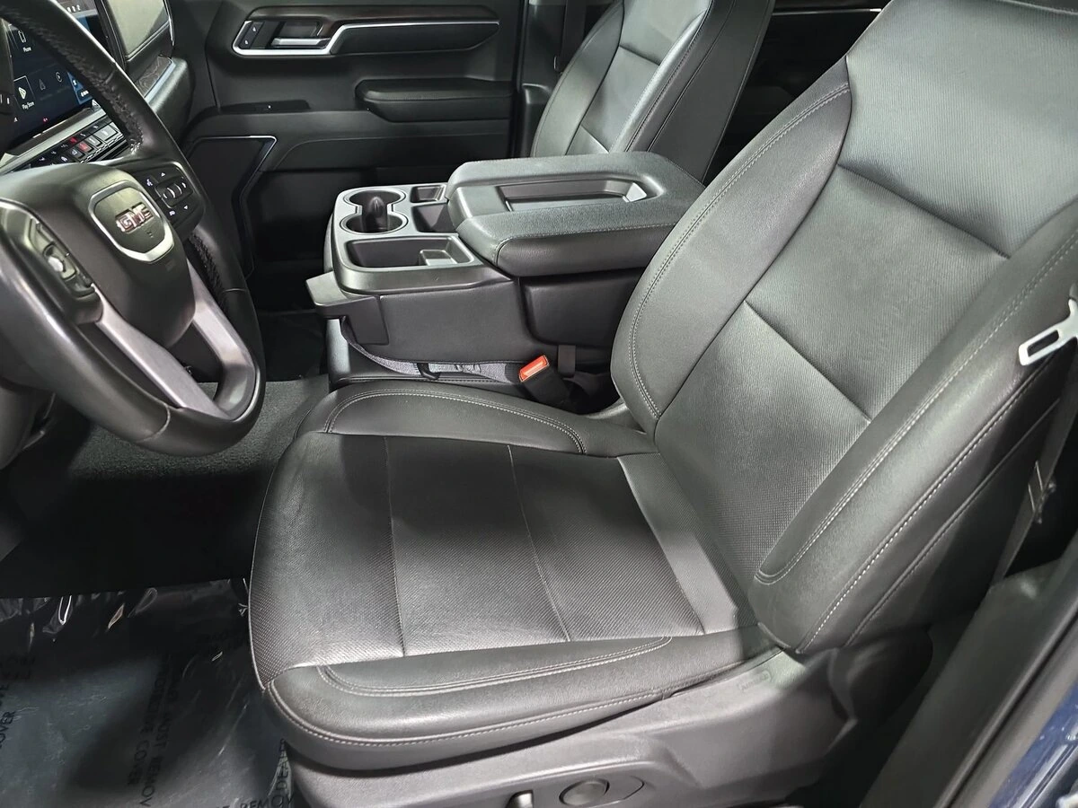 2024 GMC Sierra 1500 SLT - Photo 15