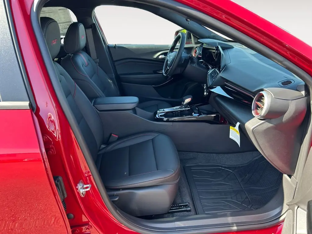 2026 Chevrolet Trax photo 10