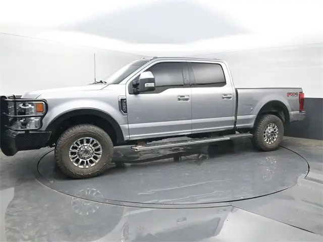 2022 Ford F-250 photo 2