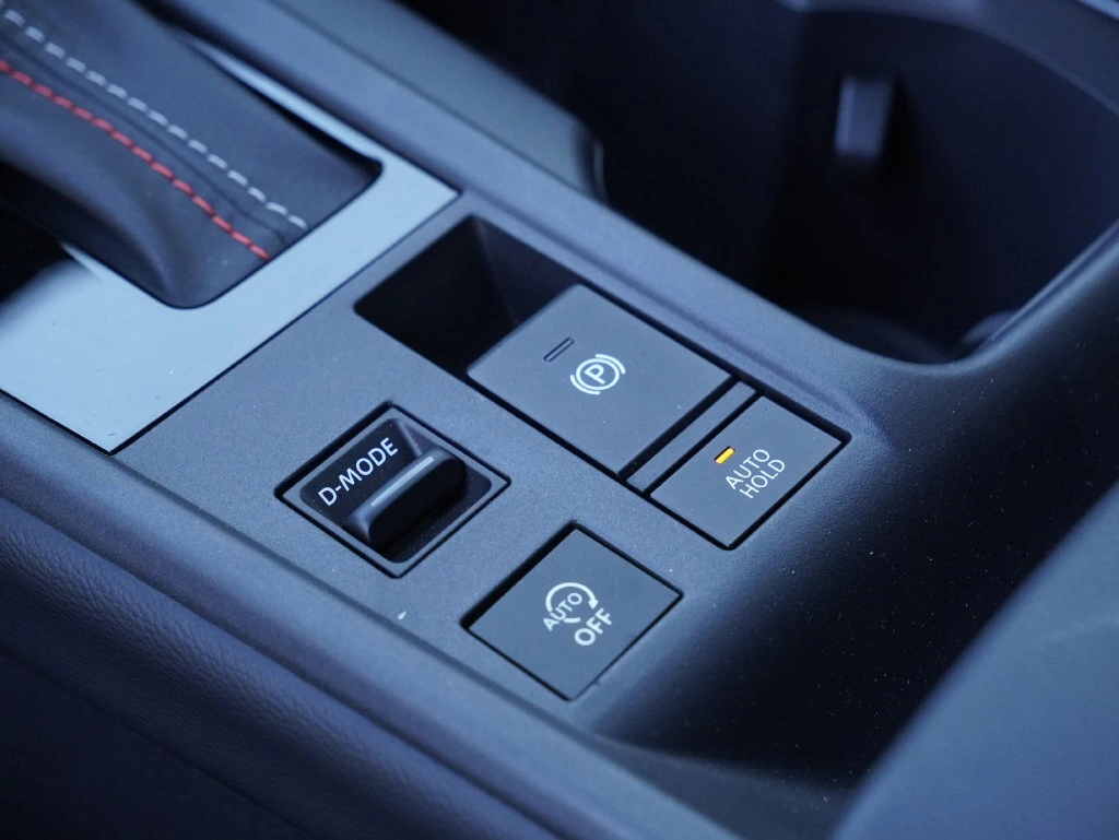 2026 Nissan Sentra SR - Photo 21