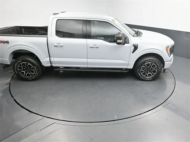 2021 Ford F-150 XLT FX4 photo 21
