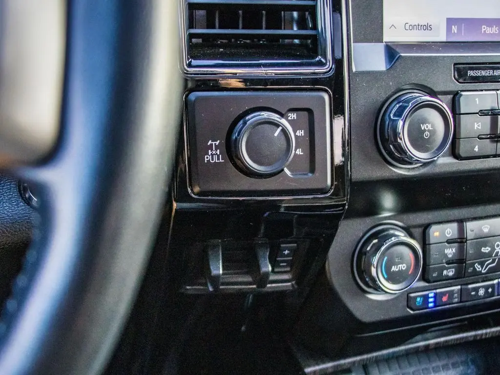 2021 Ford F-250 photo 33