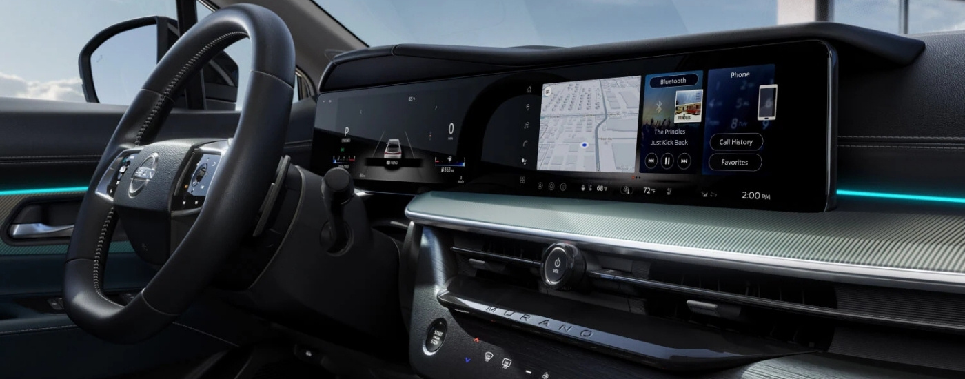 Infotainment display and digital guage cluster on a 2025 Nissan Murano