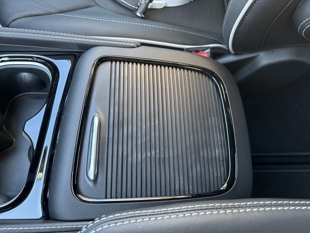 2026 Chrysler Pacifica Limited - Photo 49