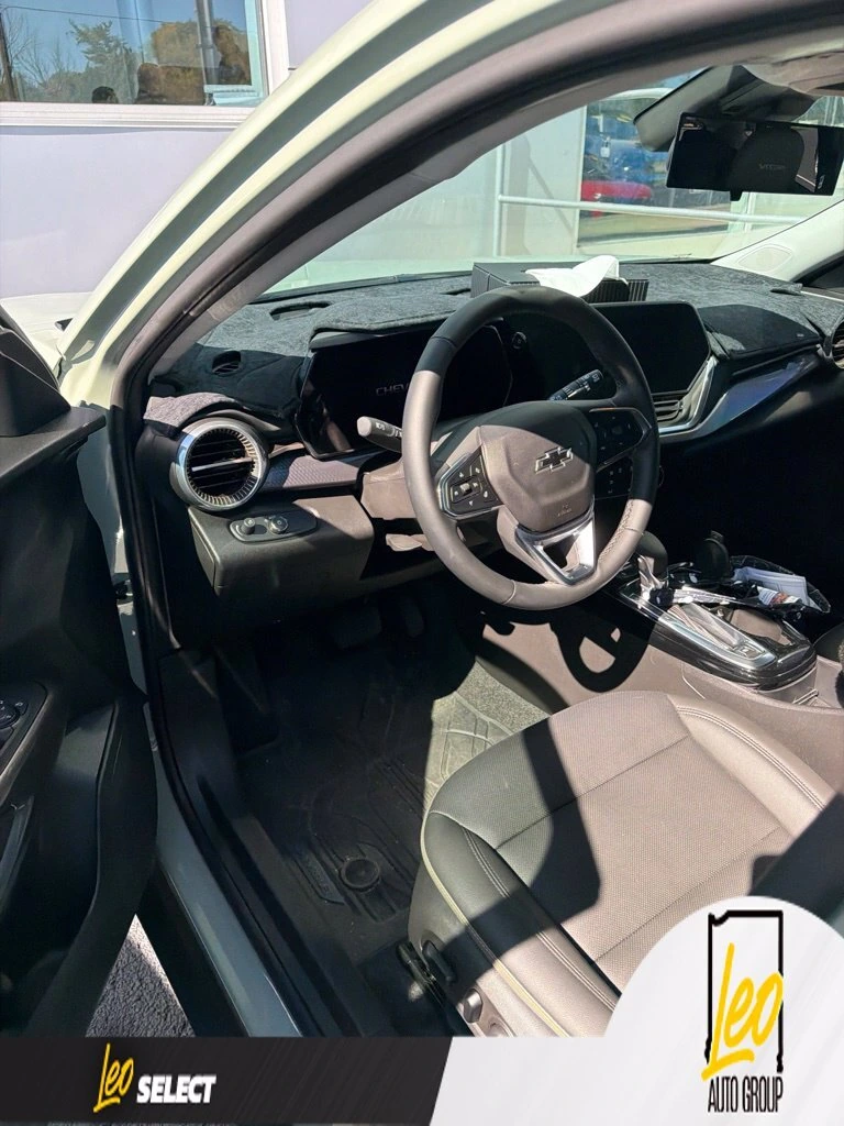 2025 Chevrolet Trax Activ - Photo 22