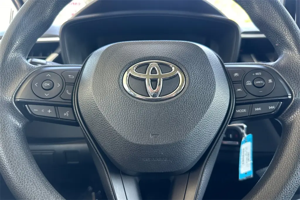 2023 Toyota Corolla LE photo 16