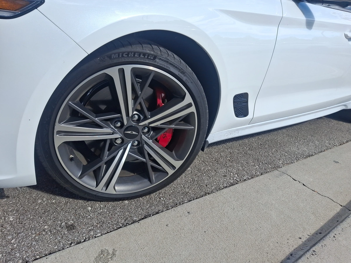 2024 GENESIS G70 Sport Advanced - Photo 7