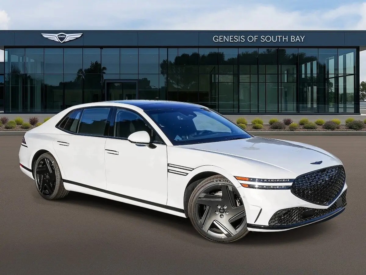 2026 GENESIS G90 Prestige Black's photo