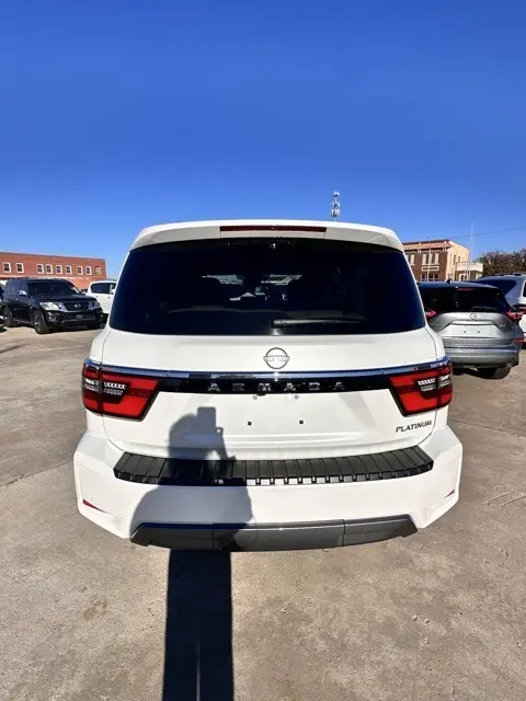 2024 Nissan Armada Platinum photo 4