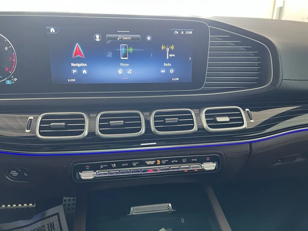 2026 Mercedes Benz GLS 580 4MATIC photo 12