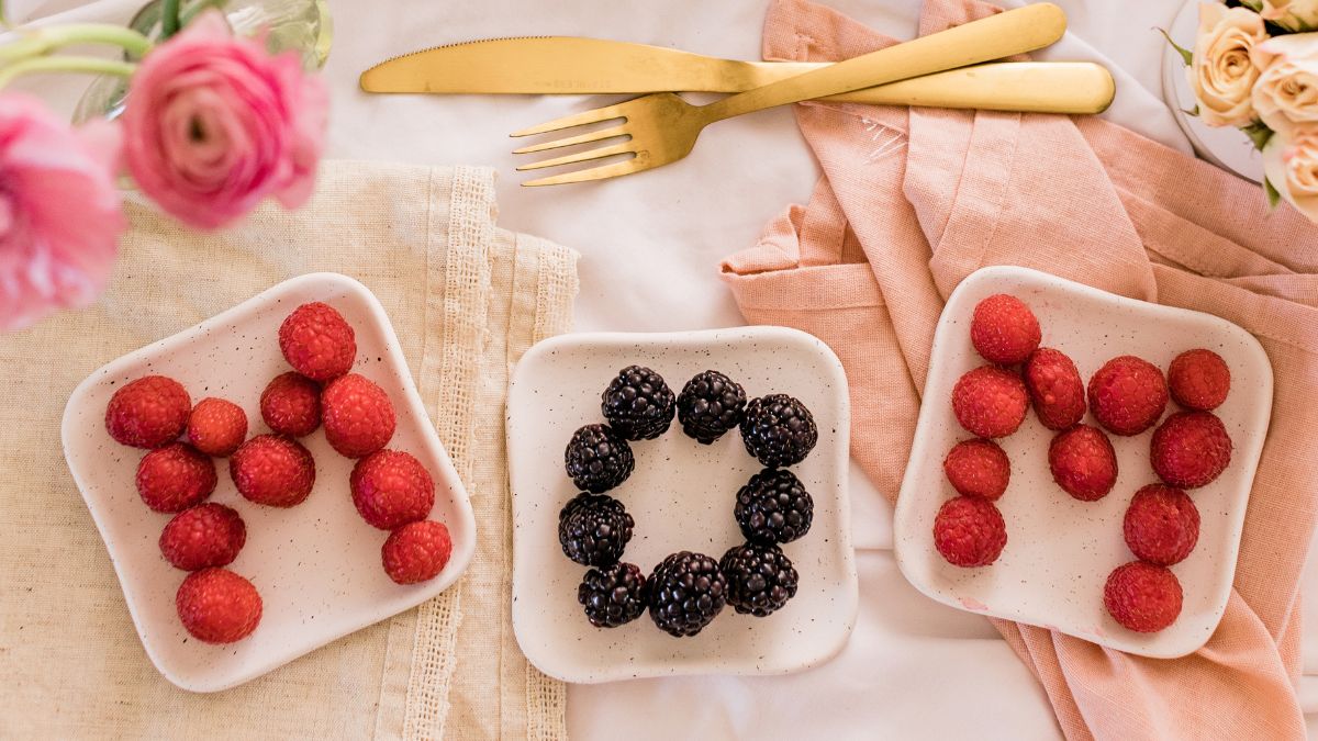 Mom Spelled Out with Fruit on Plates