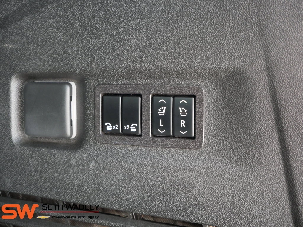2023 GMC Yukon XL Denali - Photo 19