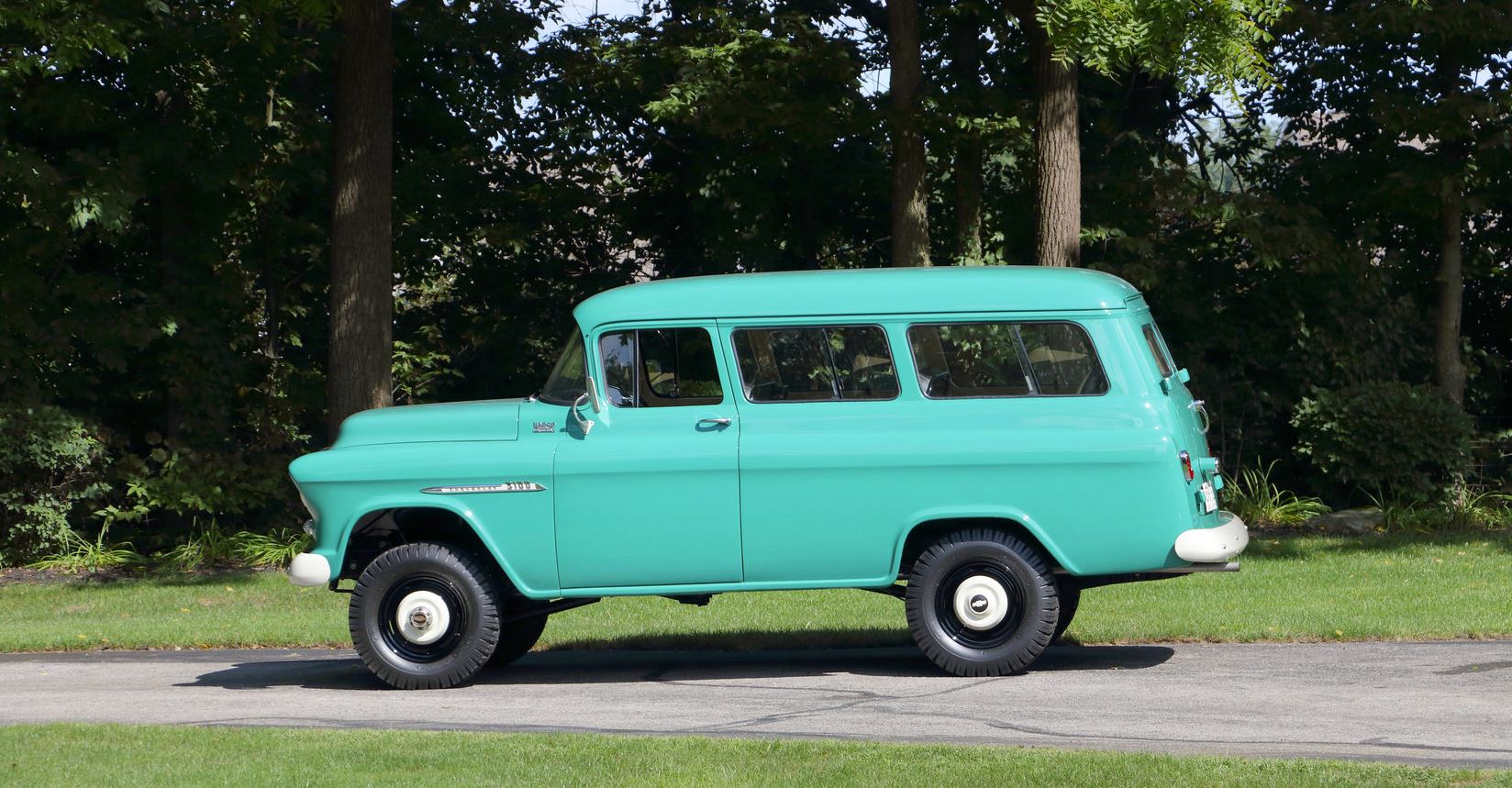 1955 Chevrolet Suburban