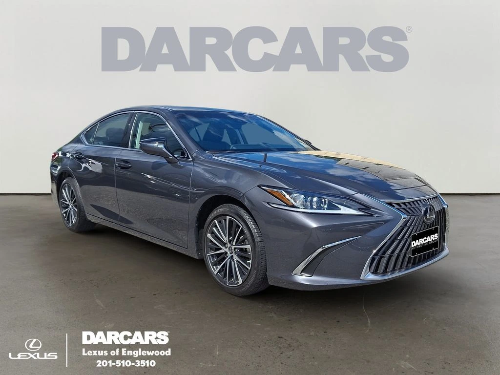 2025 Lexus ES