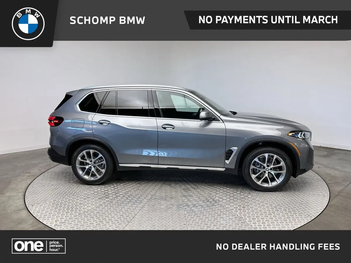 2026 BMW X5 40i's photo