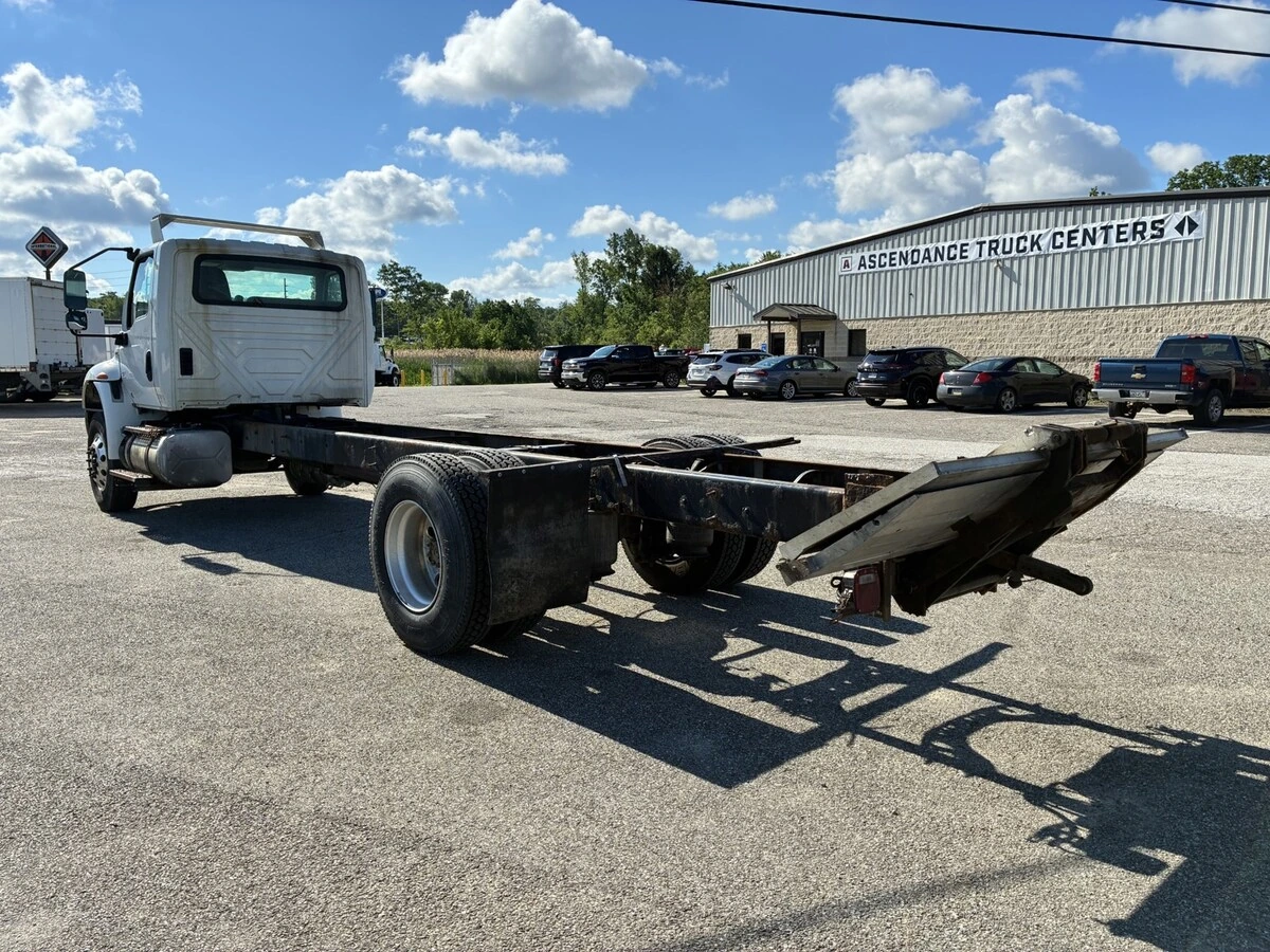 2019 International MV in Erie, PA — photo 4