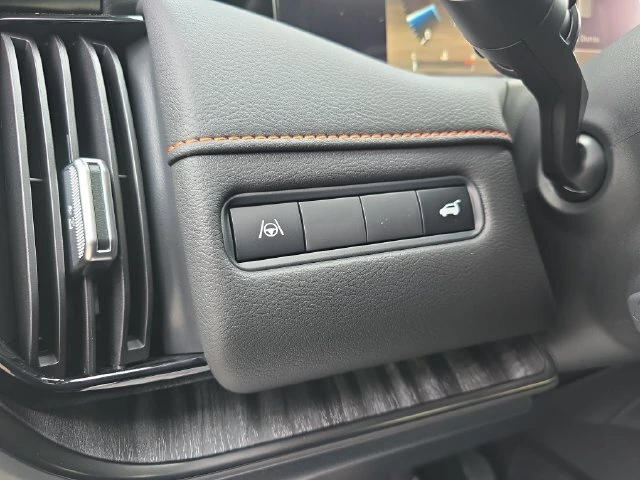 2026 Nissan Armada PRO-4X - Photo 36