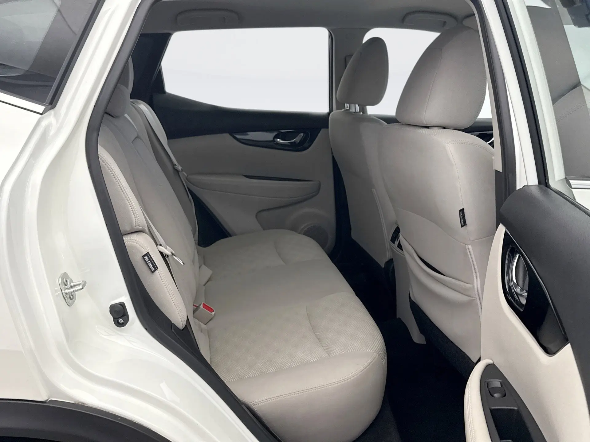 2020 Nissan Rogue Sport SV photo 16