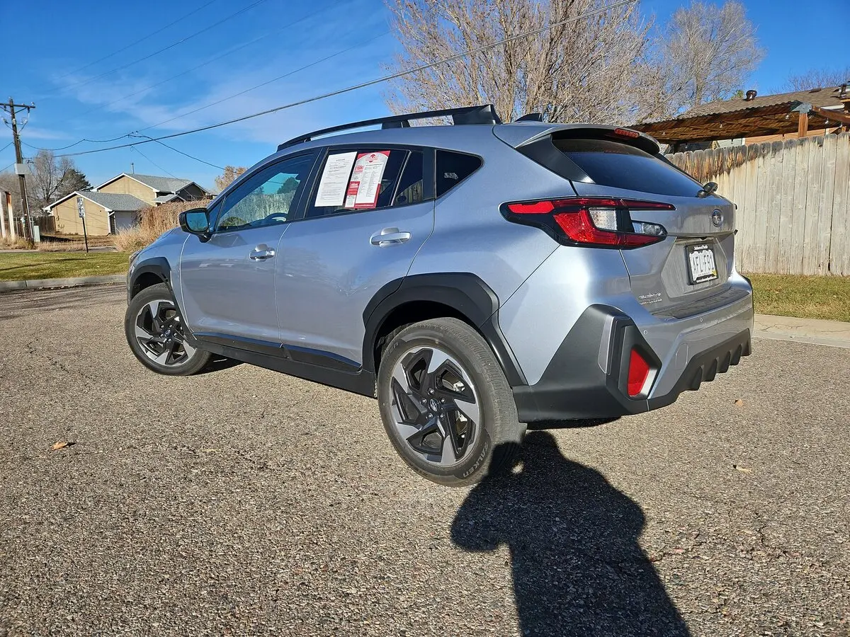 2025 Subaru Crosstrek Limited photo 4