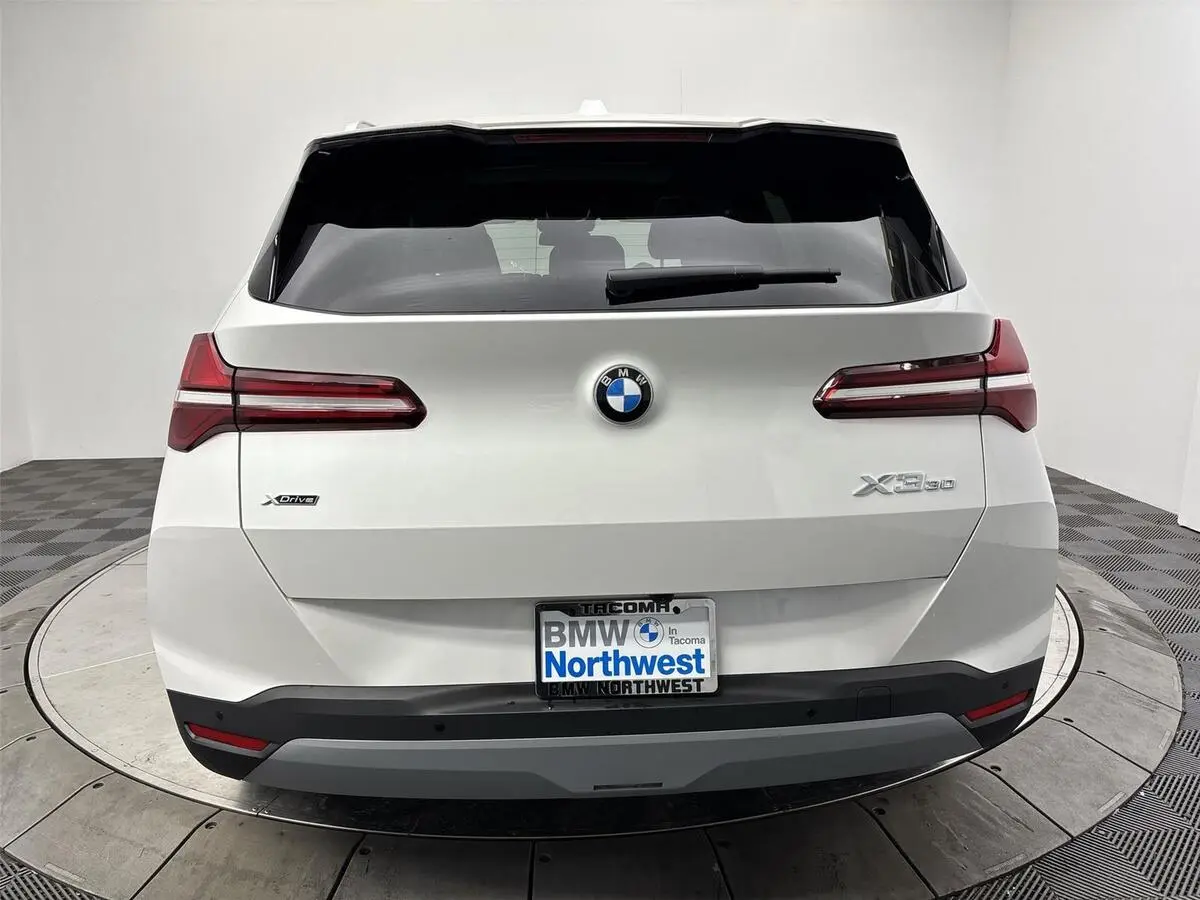 2026 Bmw X3 photo 3