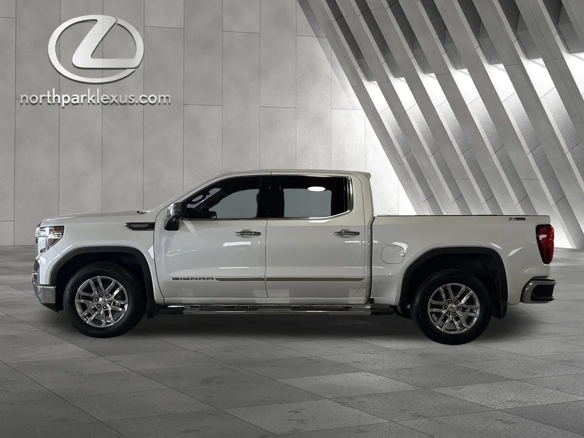 2021 GMC Sierra 1500 SLT's photo