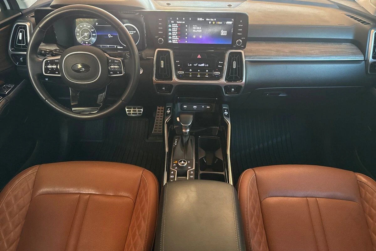 2021 Kia Sorento X-Line - Photo 13