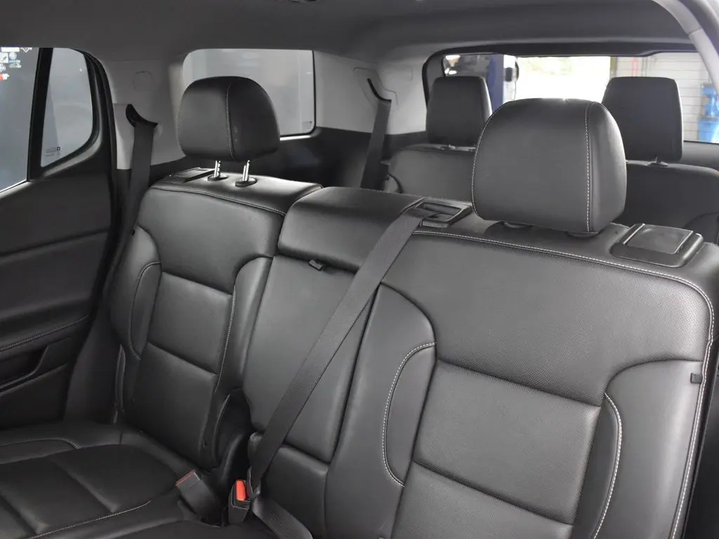 2023 Gmc Acadia SLT photo 19