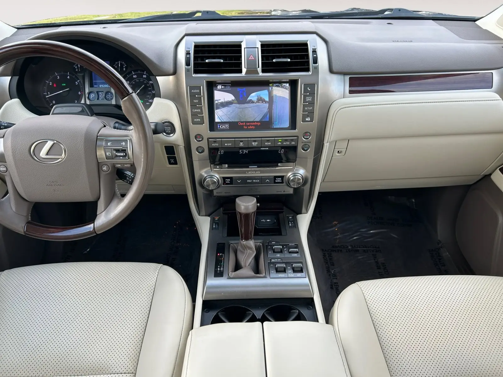 2018 Lexus GX 460 Luxury photo 9